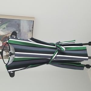 Blouse from Ann Taylor. XS brand new. Was received as a gift. But never worn.